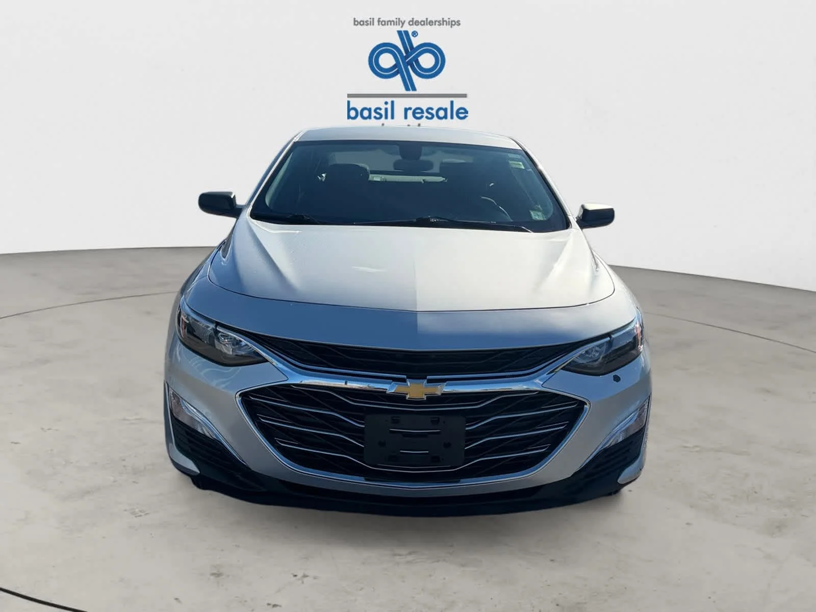 Used 2020 Silver Ice Metallic Chevrolet LS image 9