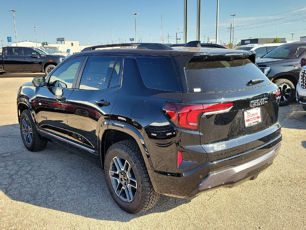 2027 GMC Terrain AT4 - Photo 7