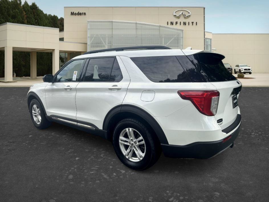 Used 2020 White Metallic Ford XLT image 6