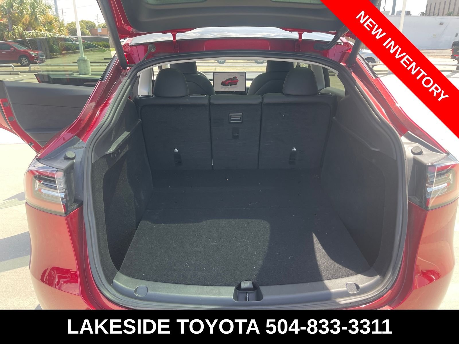 Used 2024  Tesla Long Range image 17