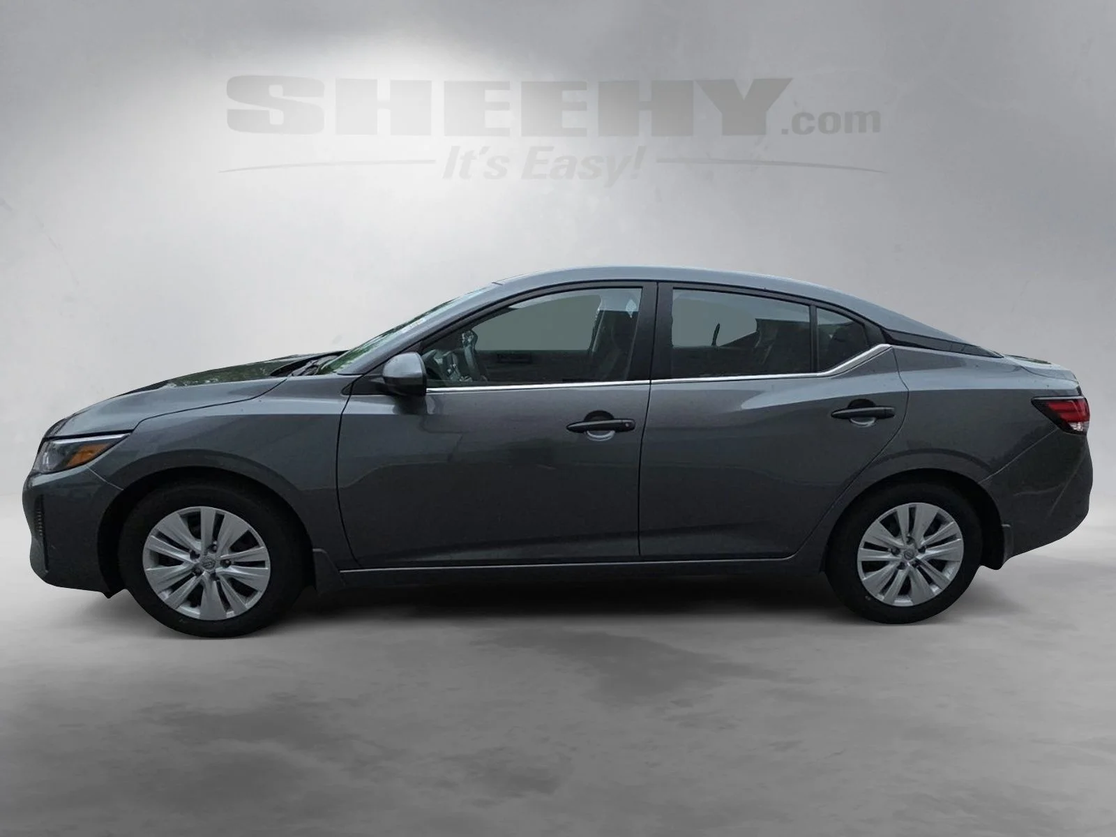 Used 2025 Gray Nissan S image 16