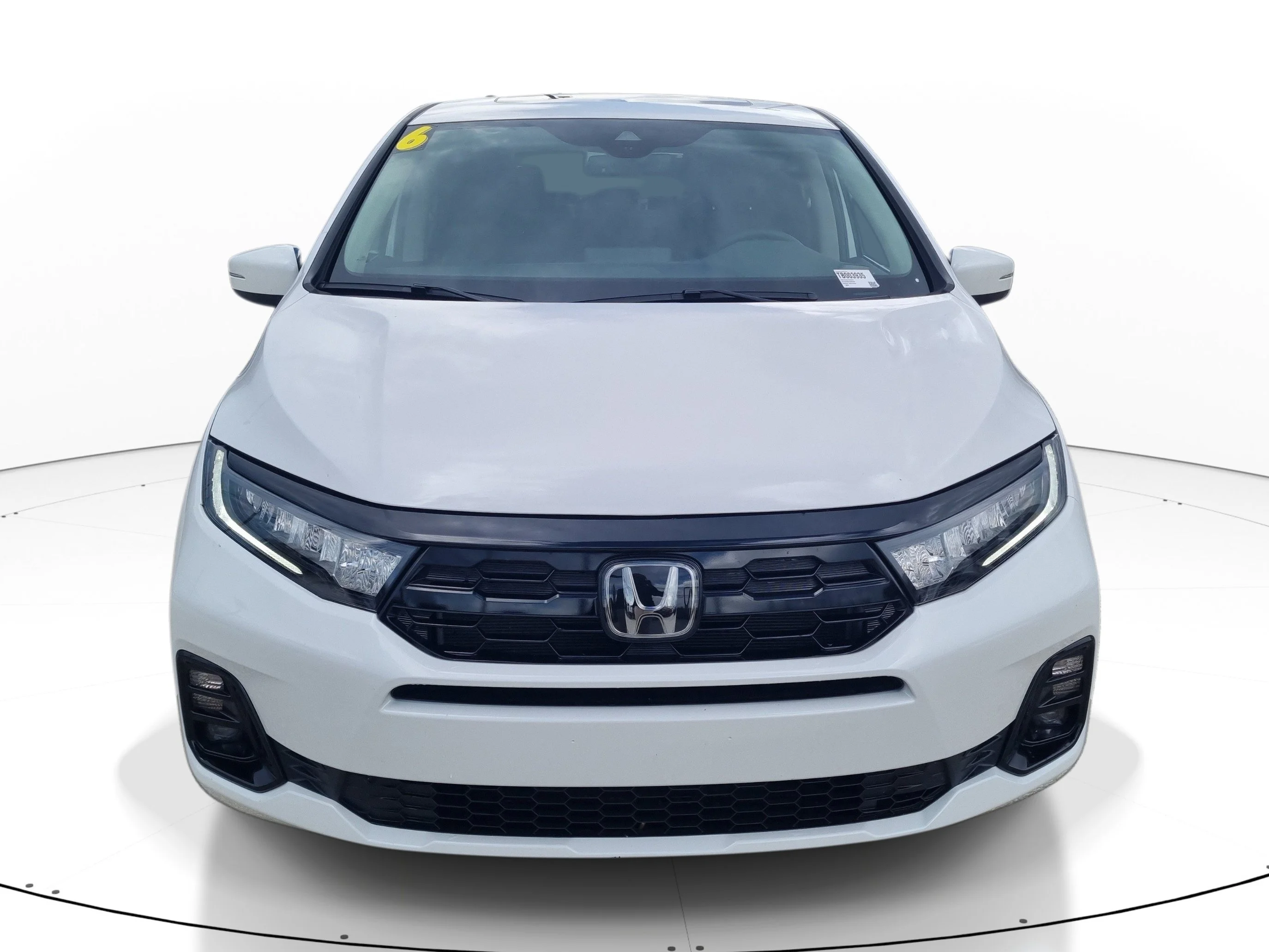 Used 2026 Platinum White Pearl Honda Elite image 2