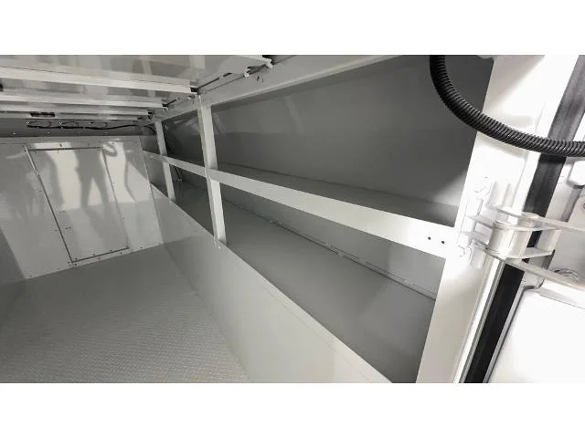 New 2025 Oxford White Ford E-350 SRW image 43