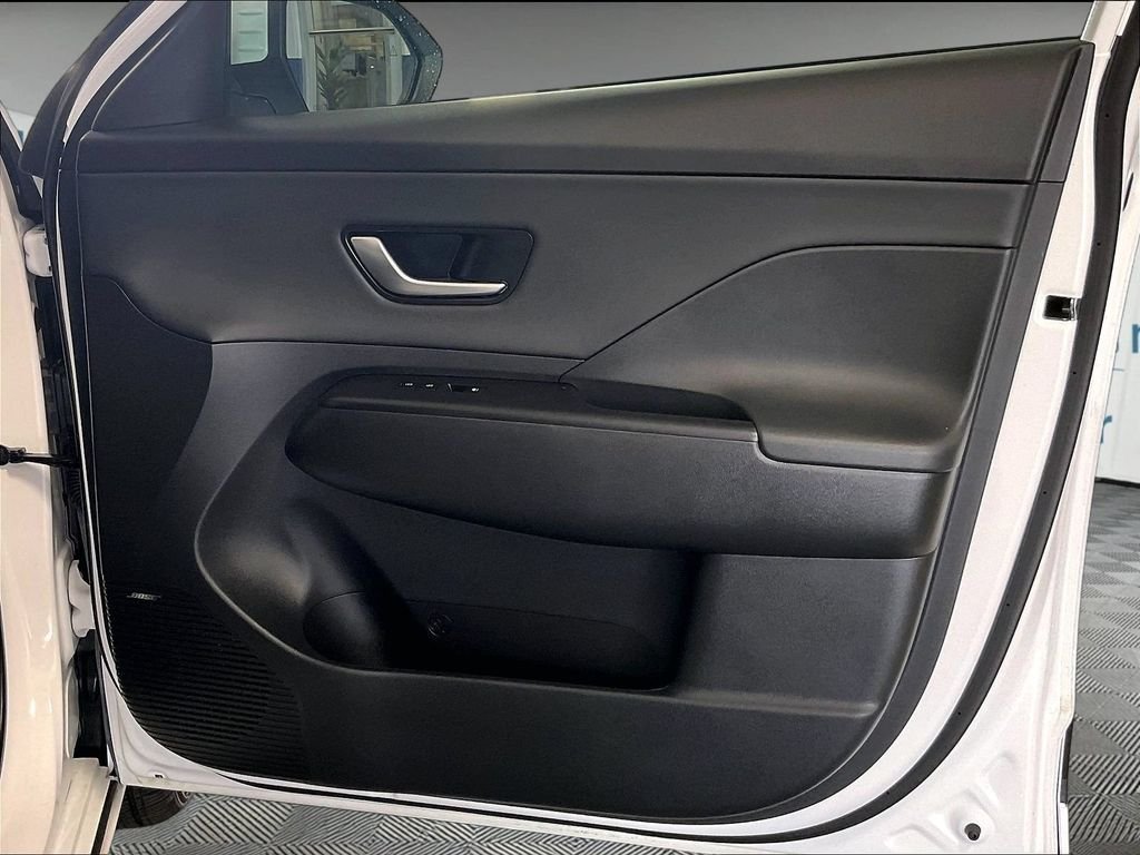 Used 2024 White Hyundai Limited image 12