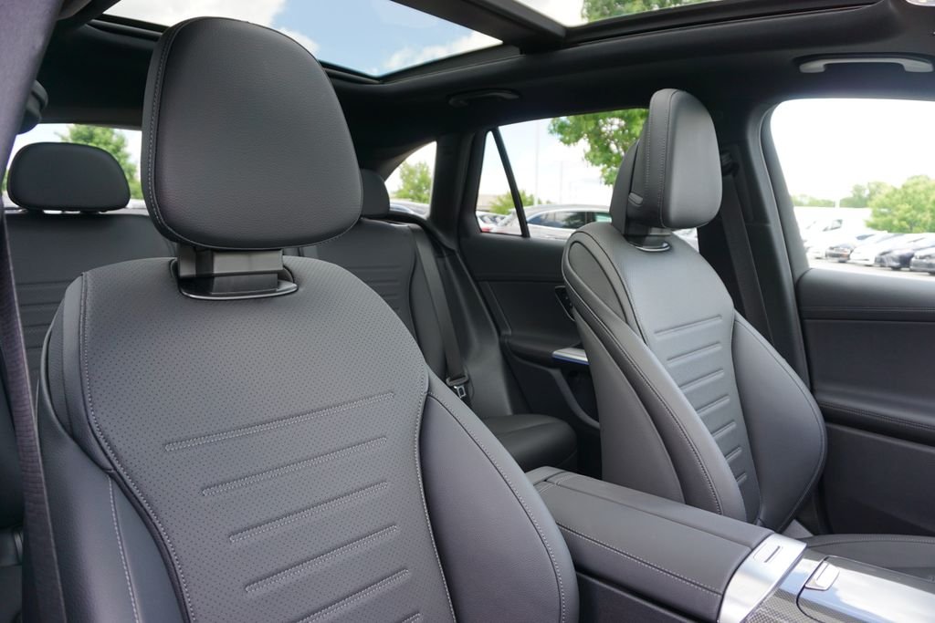 2025 Mercedes-Benz GLC Base - Photo 68