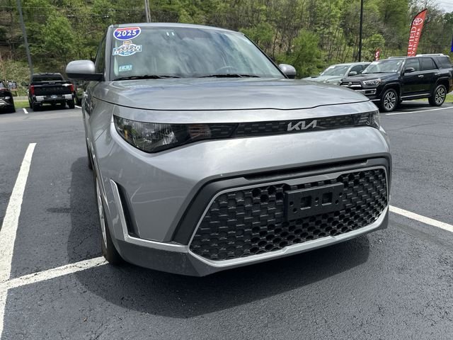 2025 Kia Soul LX - Photo 10
