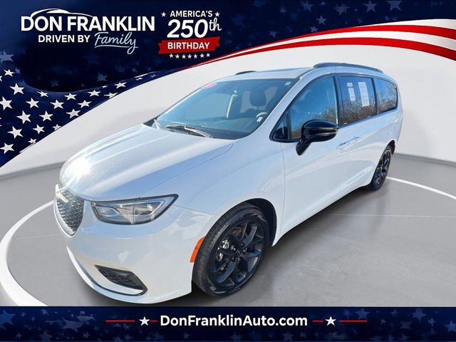 2025 Chrysler Pacifica Limited