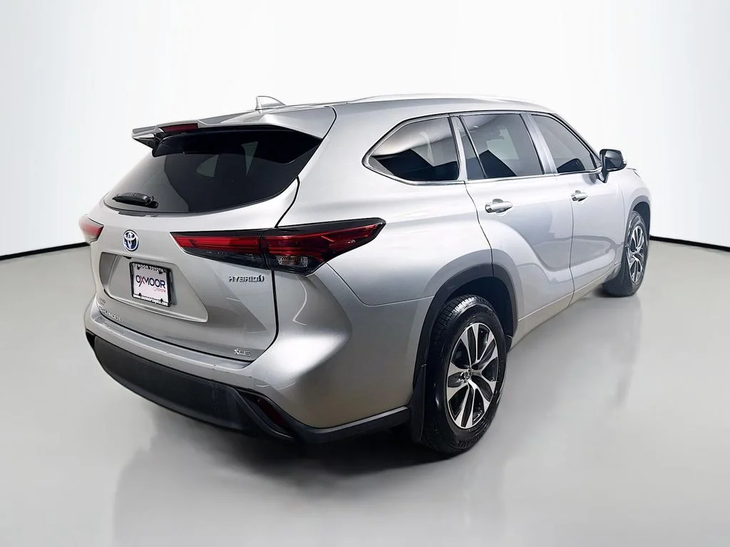 Used 2023 Celestial Silver Metallic Toyota Hybrid XLE image 7