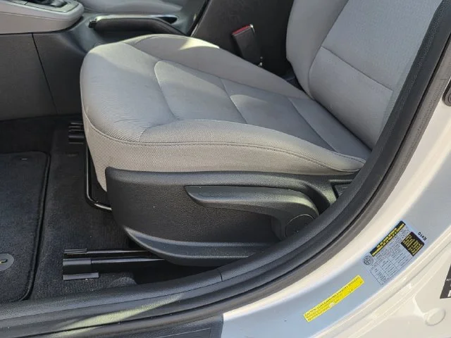 Used 2018 Symphony Silver Hyundai SE image 14