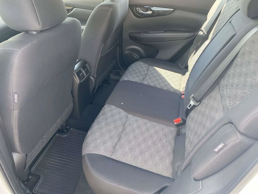 Certified Used 2022 White Nissan SV image 14