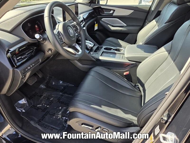 Used 2026 Magestic Black Pearl Acura FWD W/TECHNOLOGY PACKAGE image 8