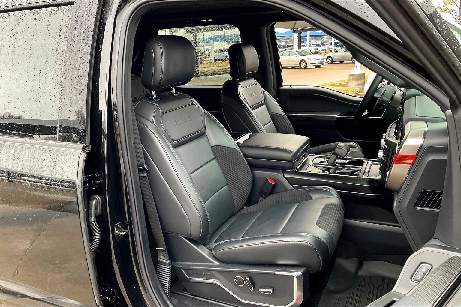 Used 2023 Agate Black Metallic Ford Raptor image 8