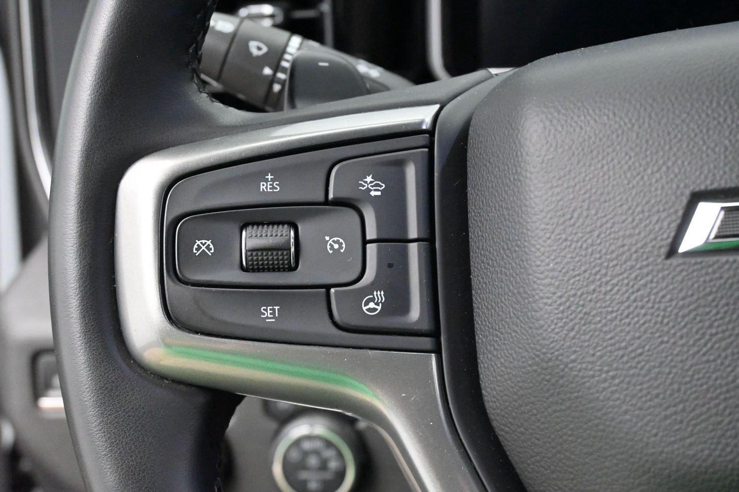 Used 2023 SUMMIT WHITE Chevrolet RST image 34