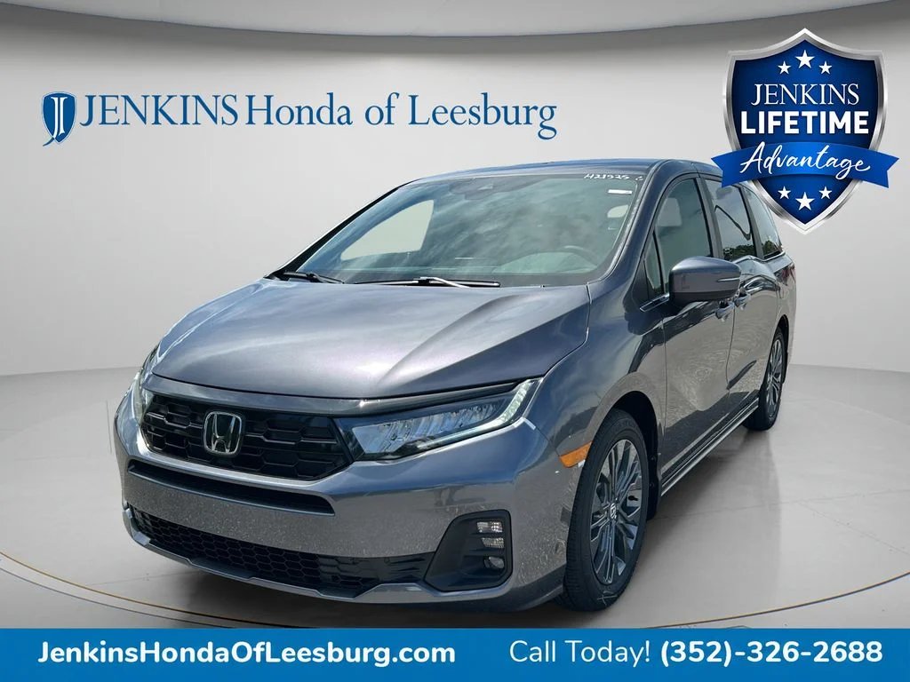 New 2027 Modern Steel Metallic Honda Touring image 7