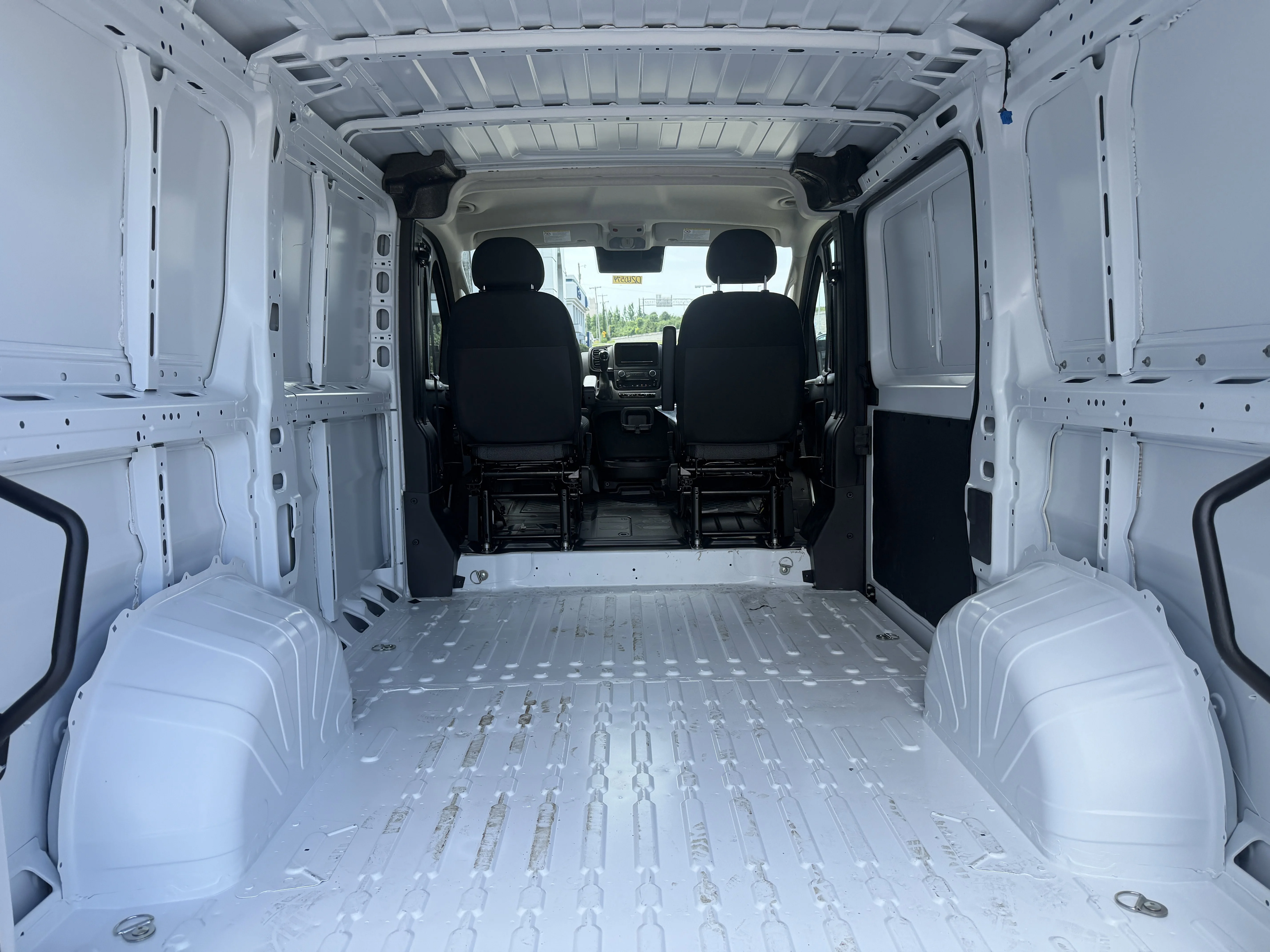New 2026 Bright White Clear-Coat Exterior Paint RAM Tradesman image 11