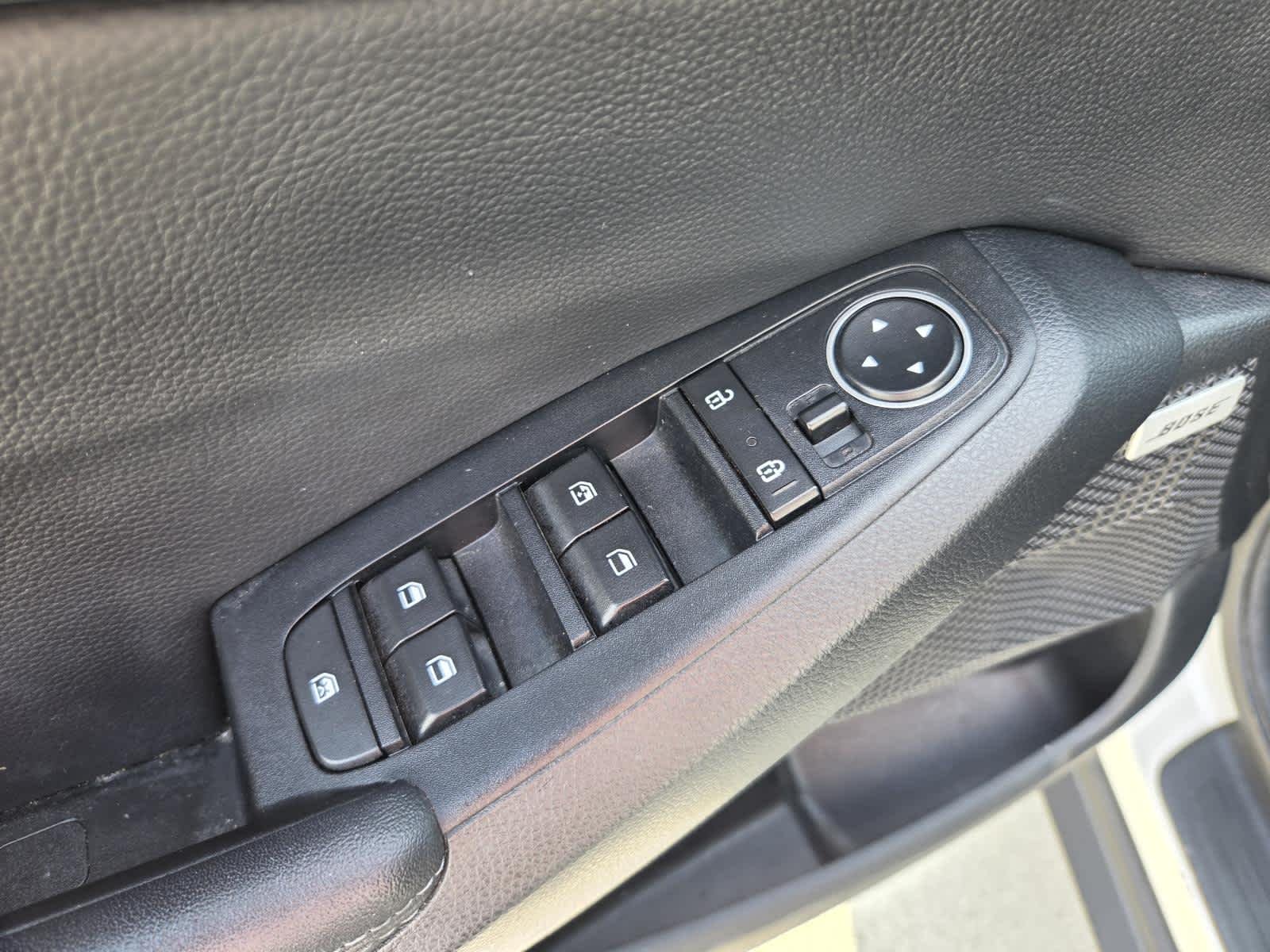 Used 2023 Snow White Pearl Kia SX image 16