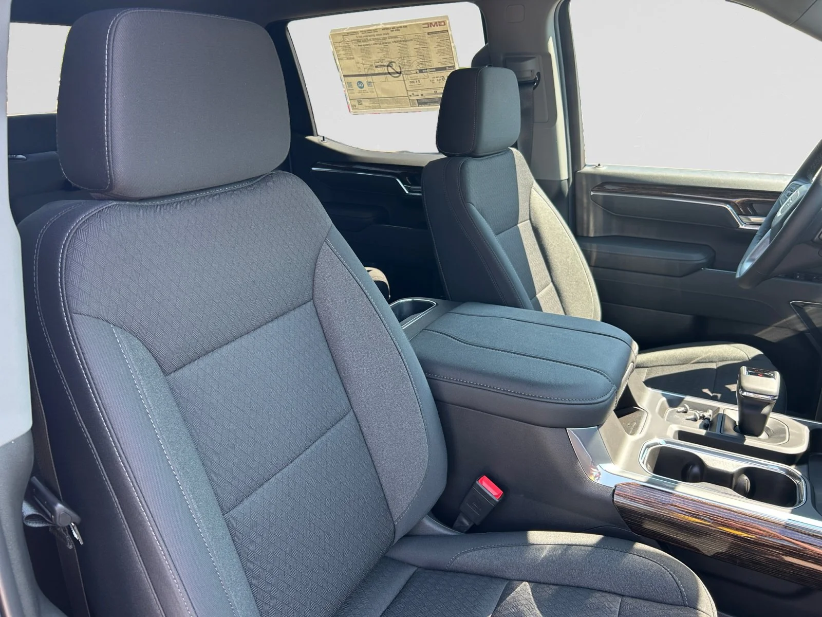 New 2026 Onyx Black GMC Elevation image 11