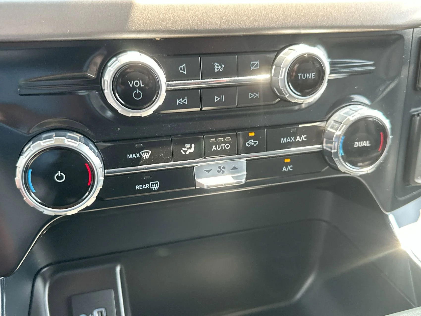 2024 Ford F-150 XLT - Photo 19