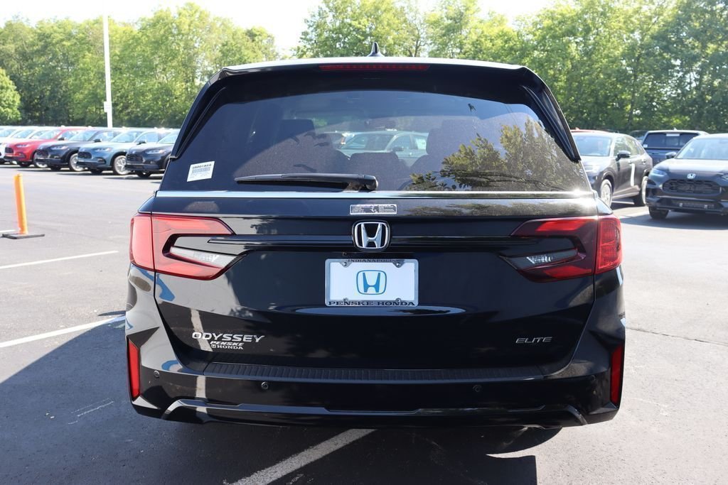 Certified Used 2026 Crystal Black Pearl Honda Elite image 4