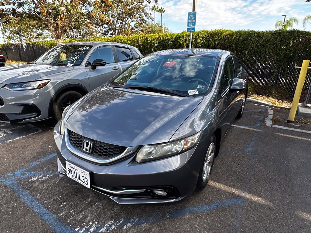 Used 2013  Honda LX image 23