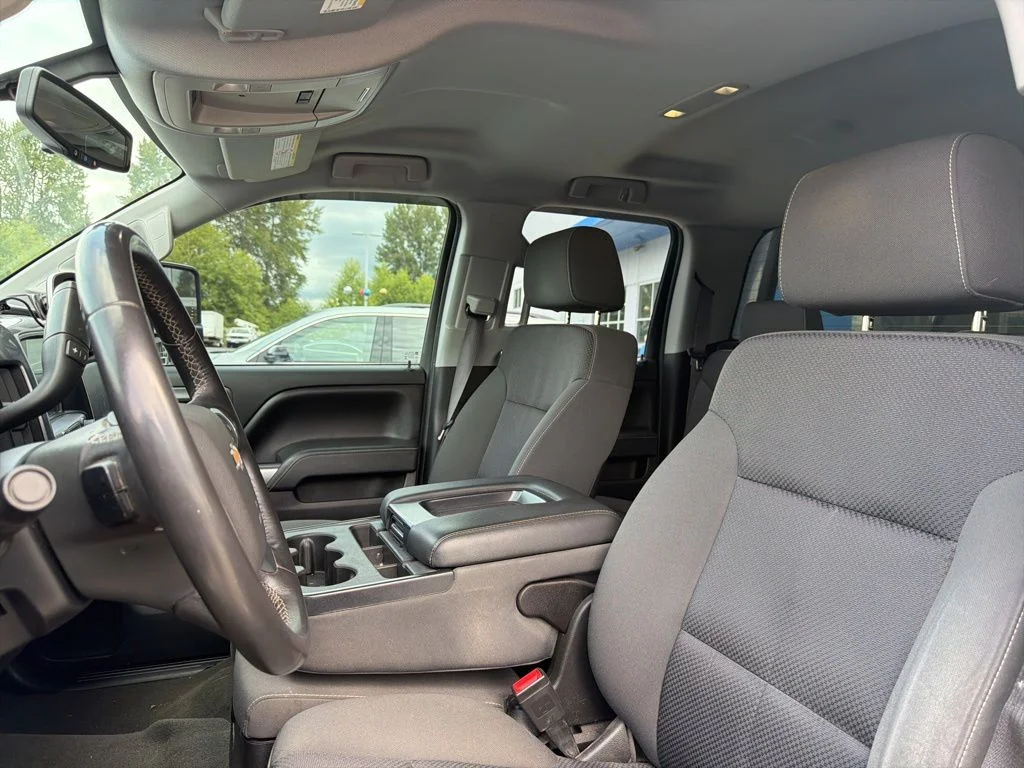 Used 2015 Gray Chevrolet LT image 8