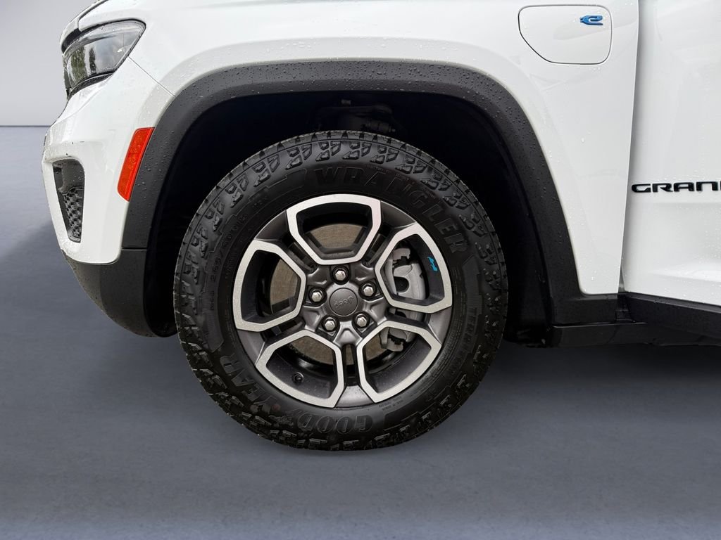 Used 2022 Bright White Clearcoat Jeep Trailhawk 4xe image 11