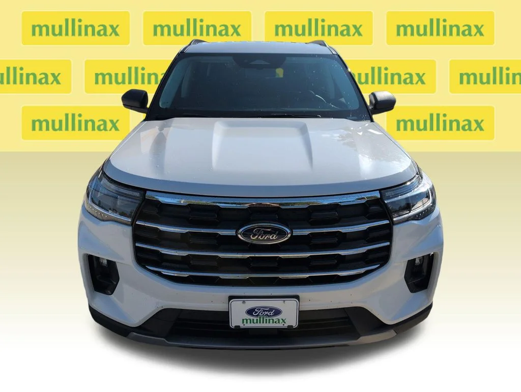 2026 Ford Explorer Active - Photo 13