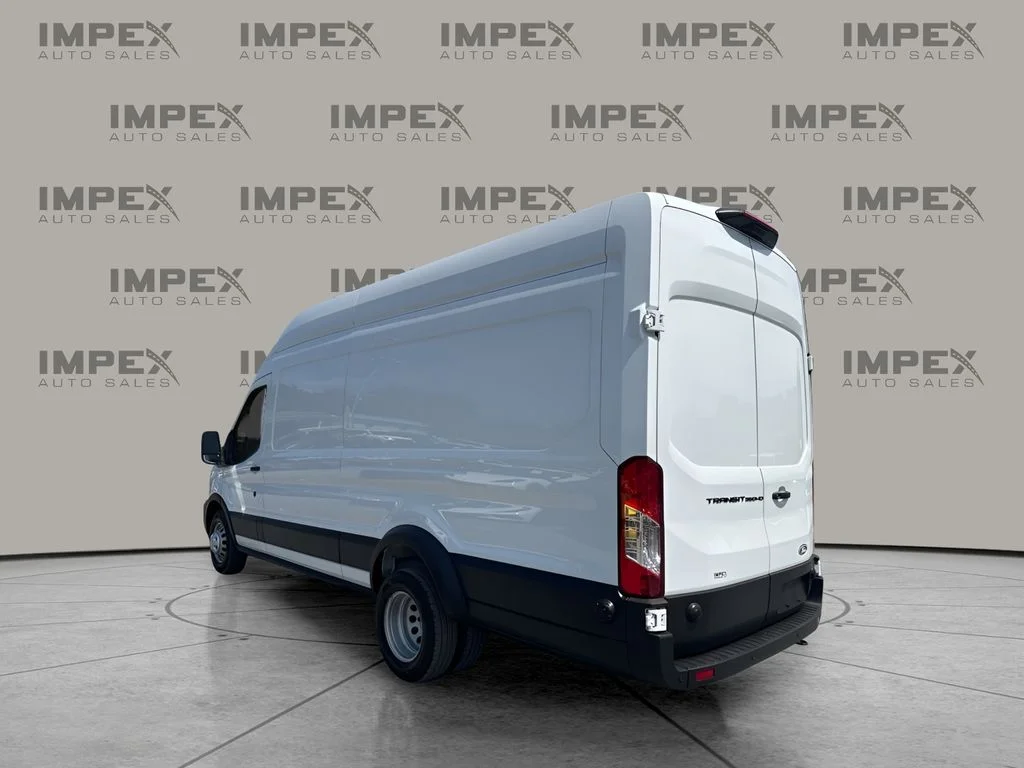 Used 2026 White Ford Base image 3