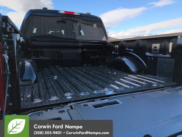 New 2026 Agate Black Metallic Ford King Ranch image 29
