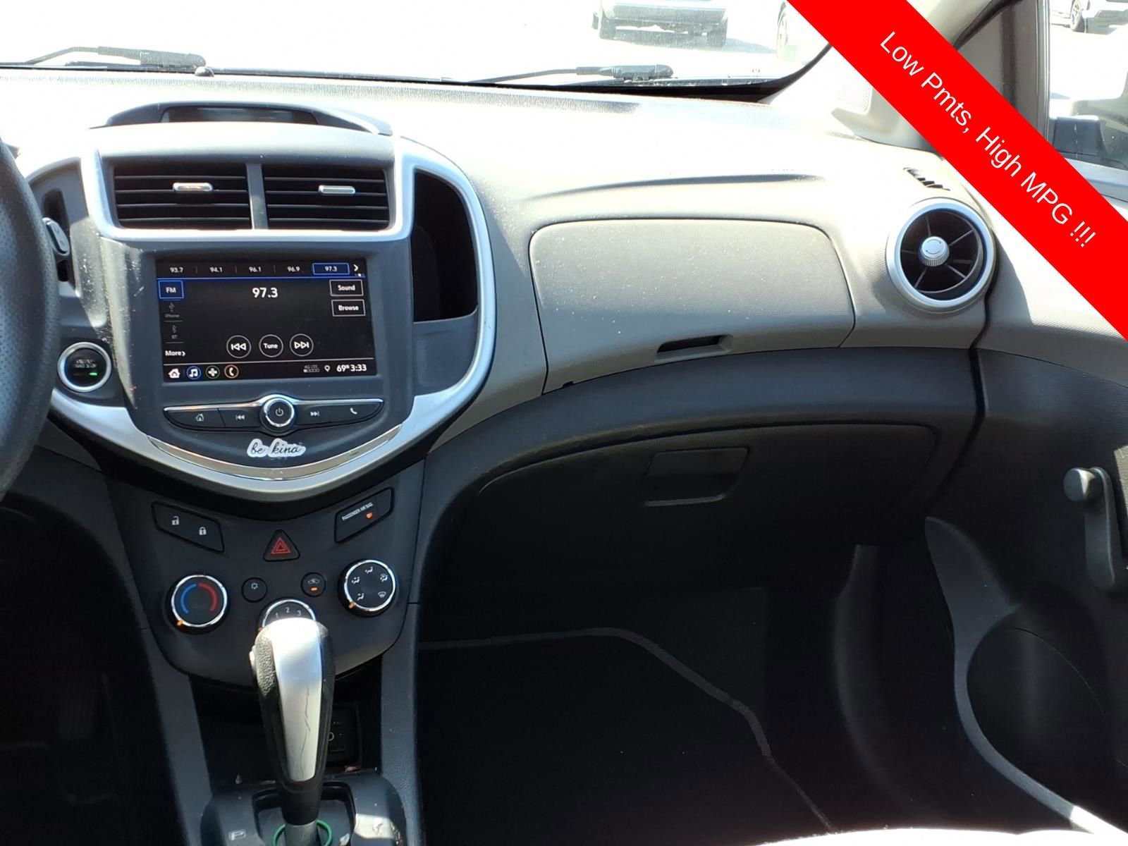2020 Chevrolet Sonic - Photo 11