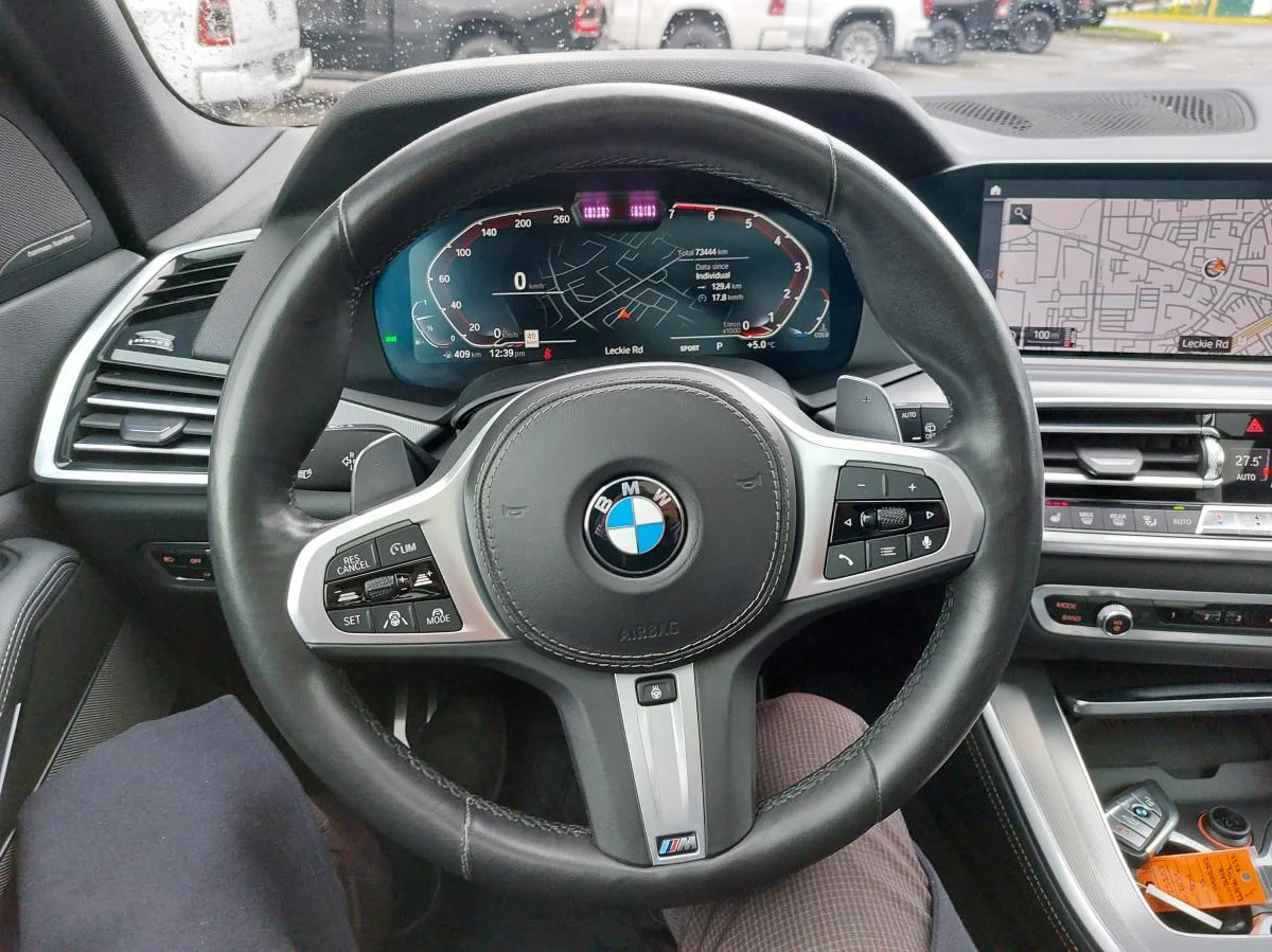 Used 2019 Black BMW xDrive50i Sports Activity Vehicle image 17