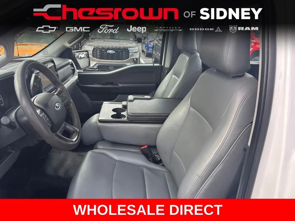 Used 2021 White Ford XL image 29