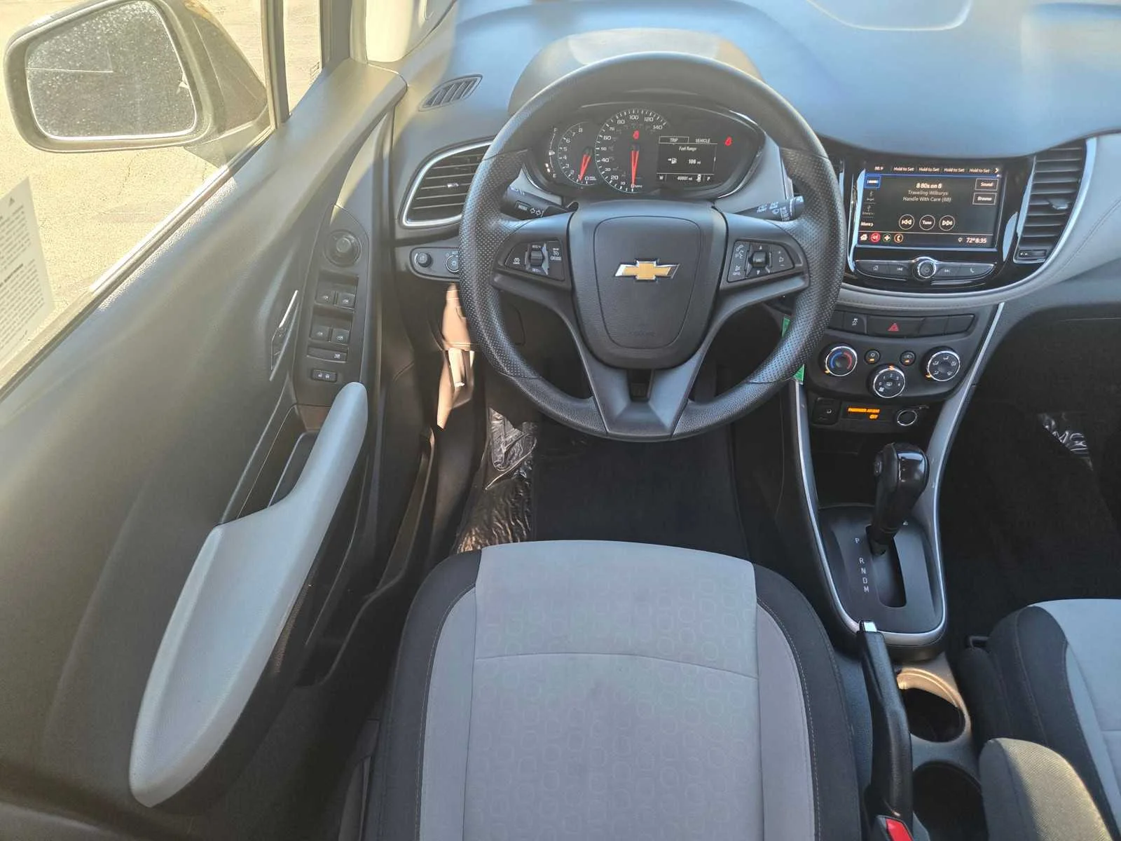 Used 2022 Midnight Blue Metallic Chevrolet LS image 10
