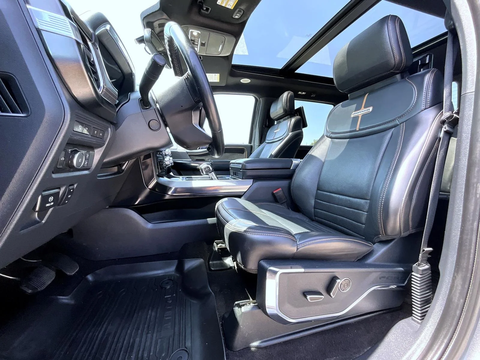 Used 2021 Gray Ford Platinum image 11