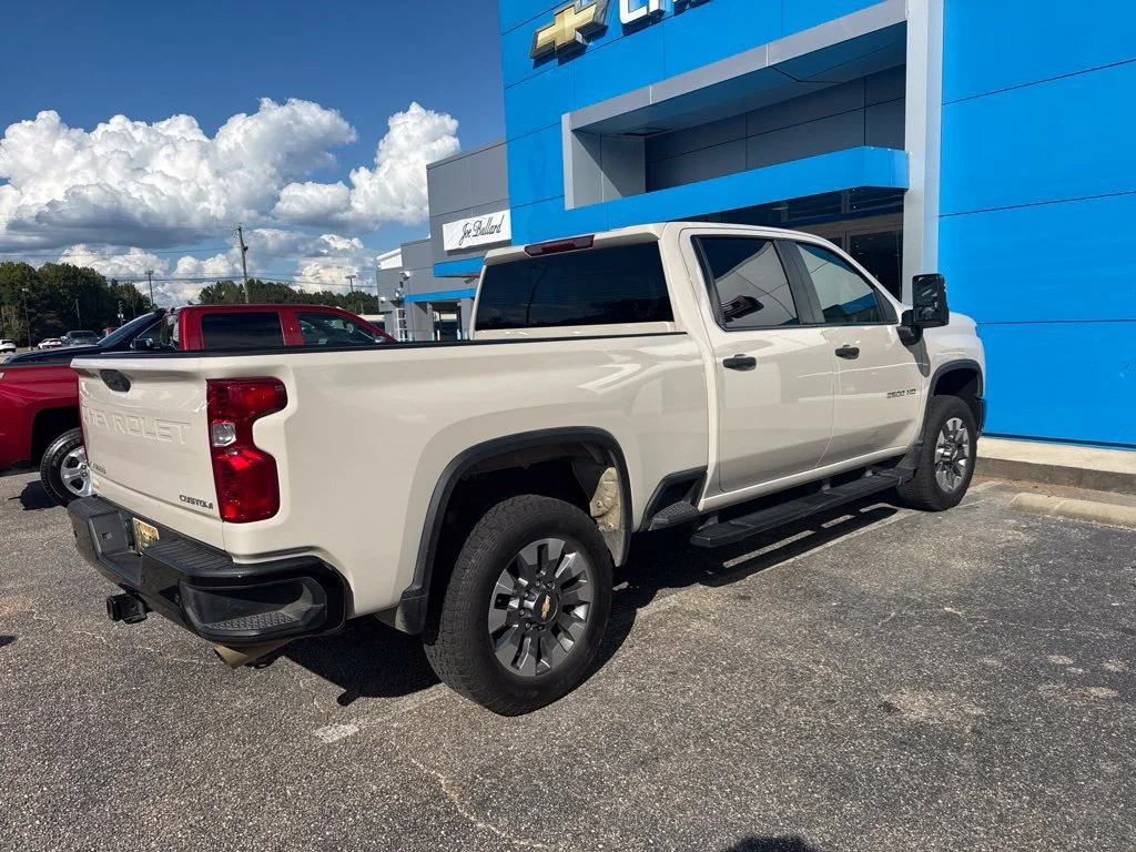 Used 2026 White Sands Chevrolet Custom image 3
