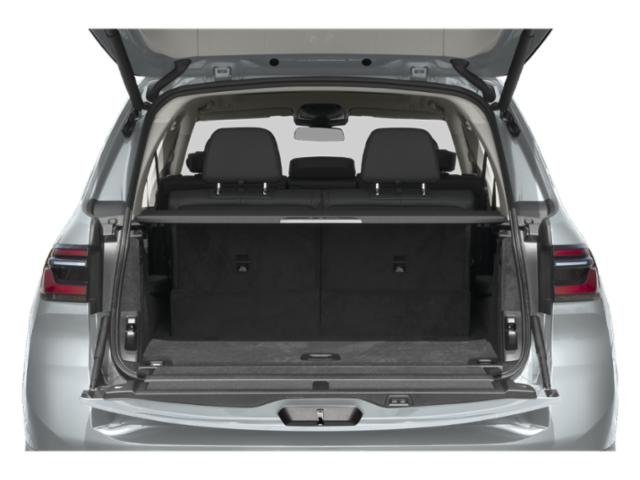 Used 2025 Black Sapphire Metallic BMW xDrive40i image 13