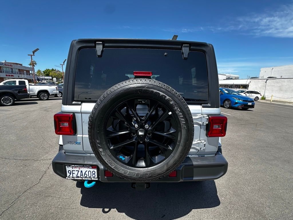 Used 2023 Silver Jeep Sahara 4xe image 4