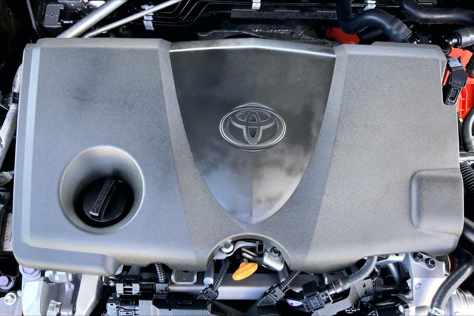 Used 2025 Midnight Black Metallic Toyota LE image 32