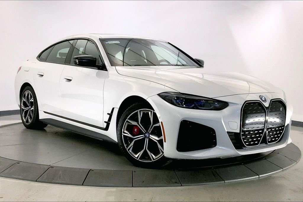 2024 BMW i4 eDrive40's photo