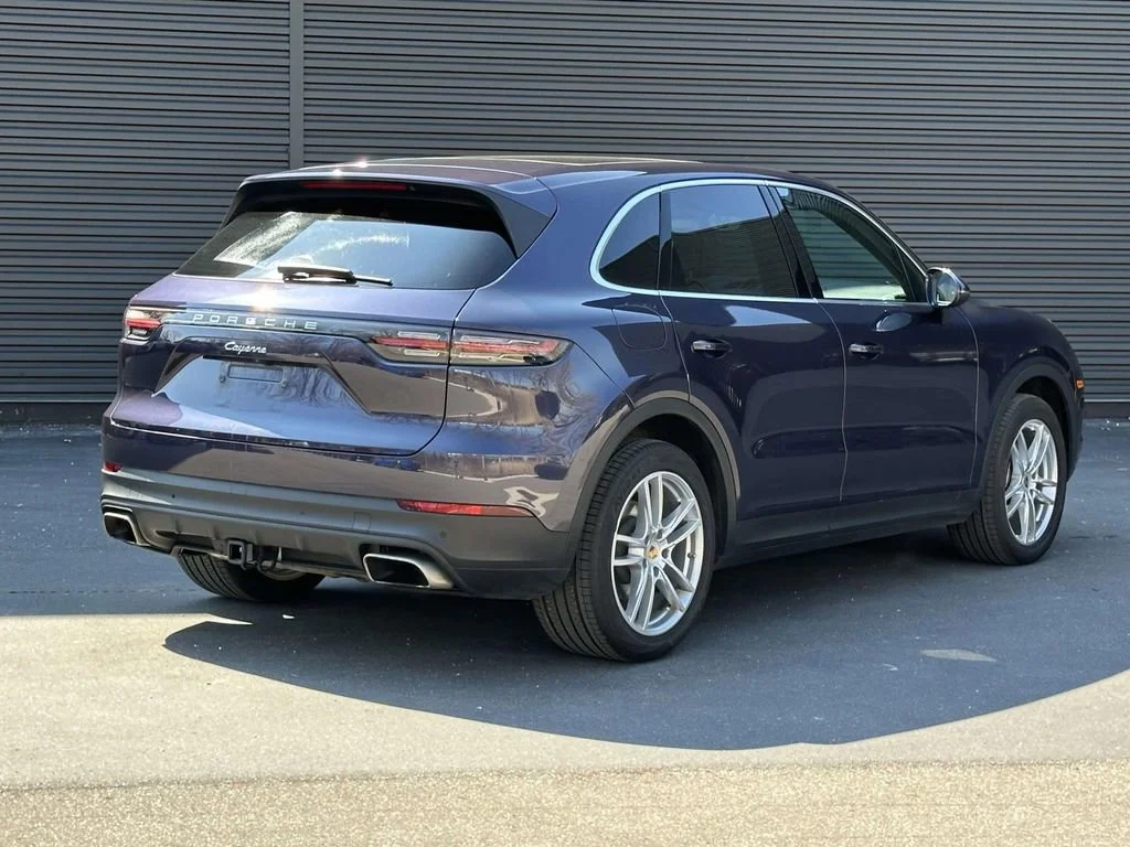Certified Used 2019 Blue Porsche  image 5