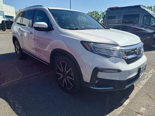 2020 Honda Pilot 4WD Touring-7P's photo
