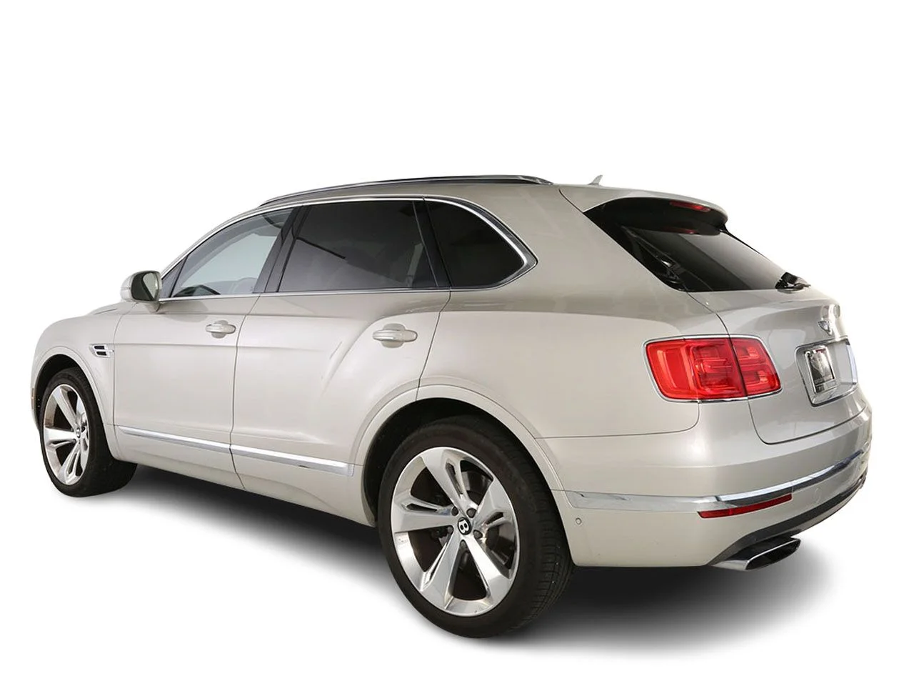 Used 2018  Bentley W12 image 11