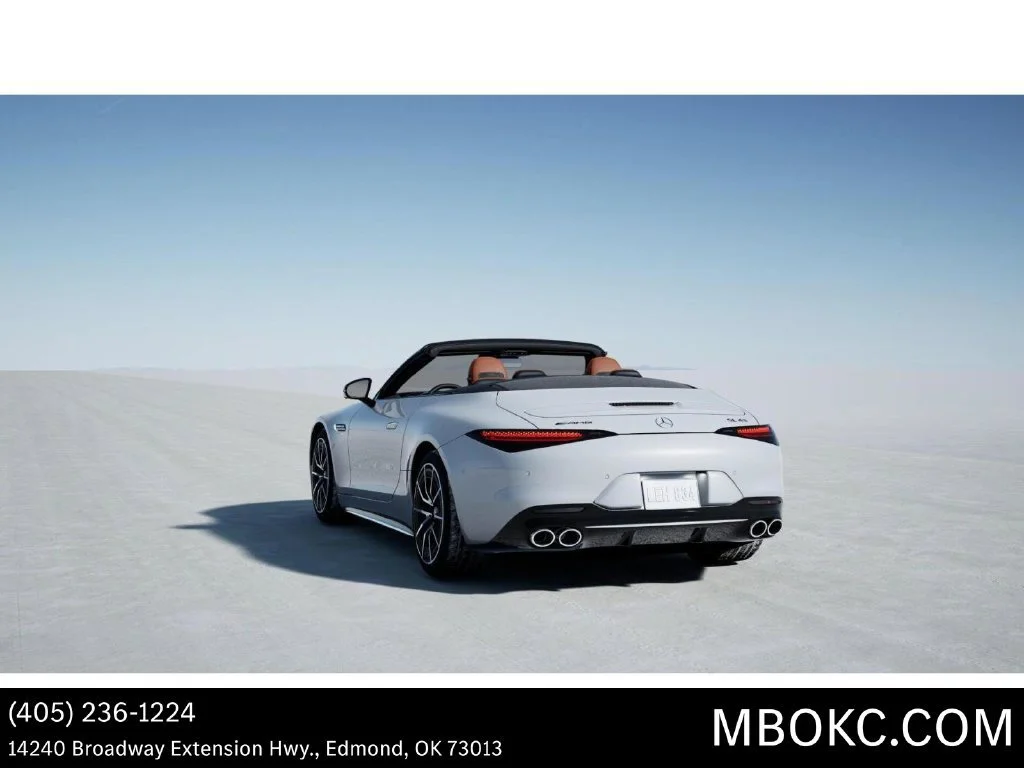 New 2027 MANUFAKTUR Moonlight White Metallic Mercedes-Benz AMG® SL 43 Roadster image 72