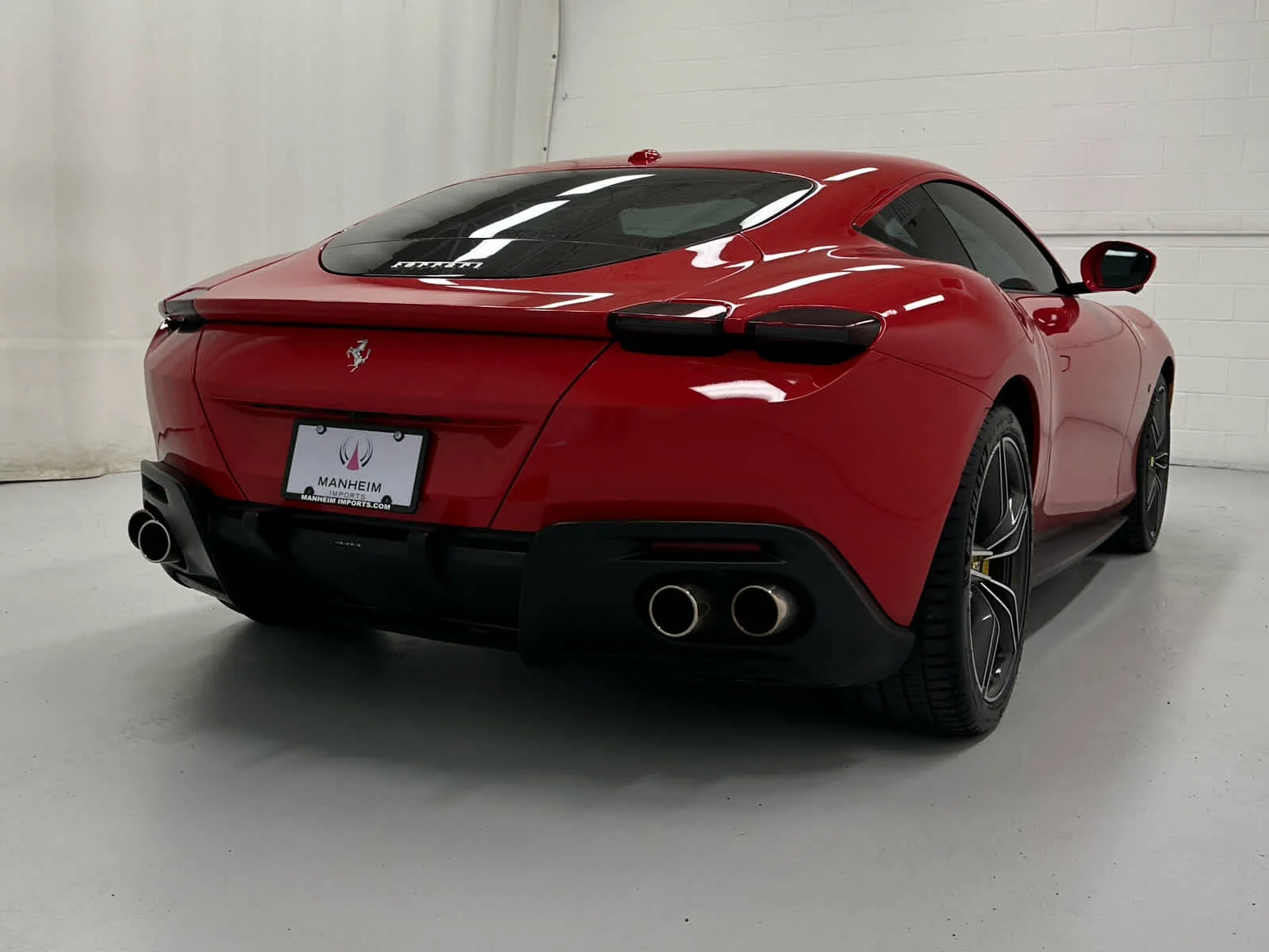 Used 2022 RED Ferrari  image 6