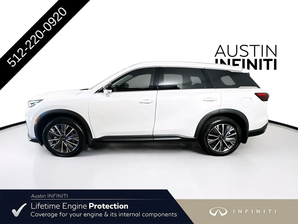 New 2027 RADIANT WHITE INFINITI LUXE image 6