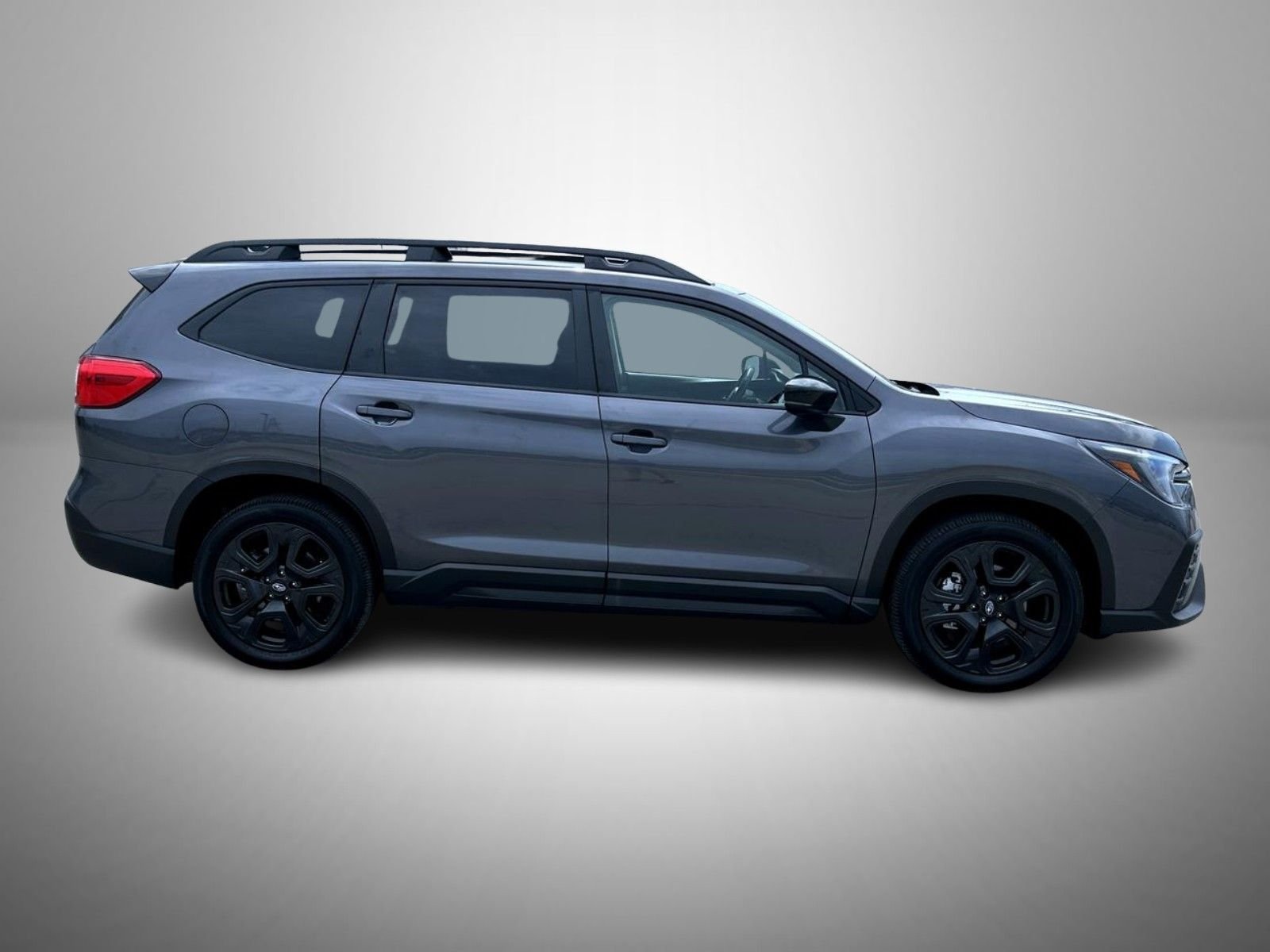 Used 2024 Gray Subaru Onyx Edition image 4