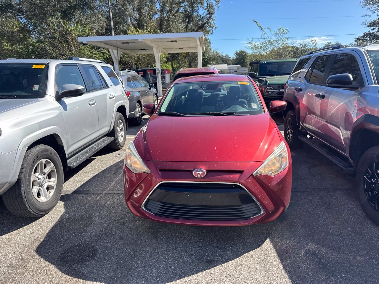 Used 2017  Toyota Base image 2