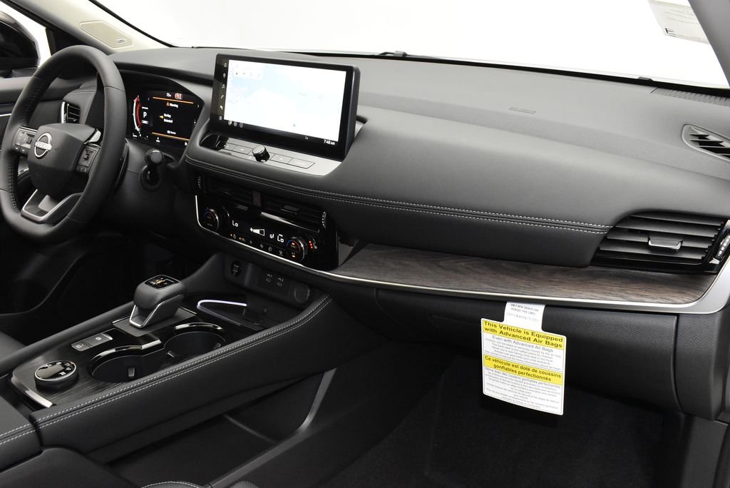 New 2026 Everest White Pearl TriCoat / Super Black Two-tone Nissan Platinum image 29