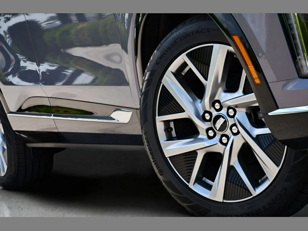 2026 Cadillac OPTIQ Luxury - Photo 11