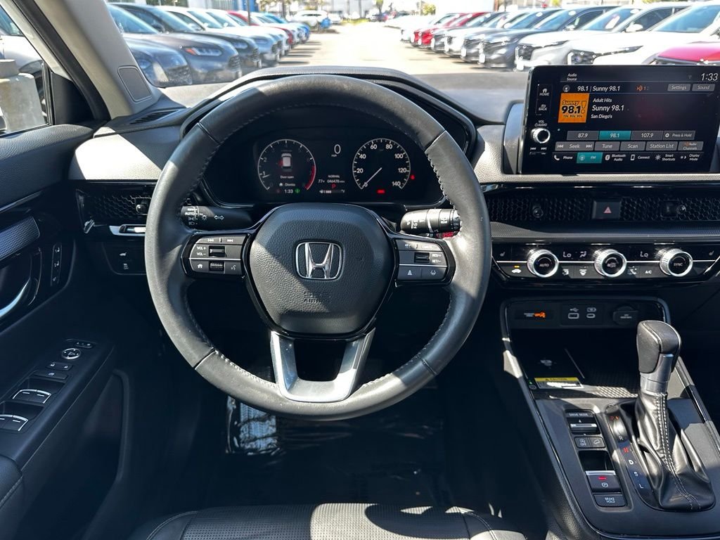 Used 2024  Honda EX-L image 17